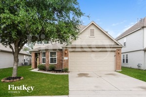 featured image of 3014 Madison Elm St
