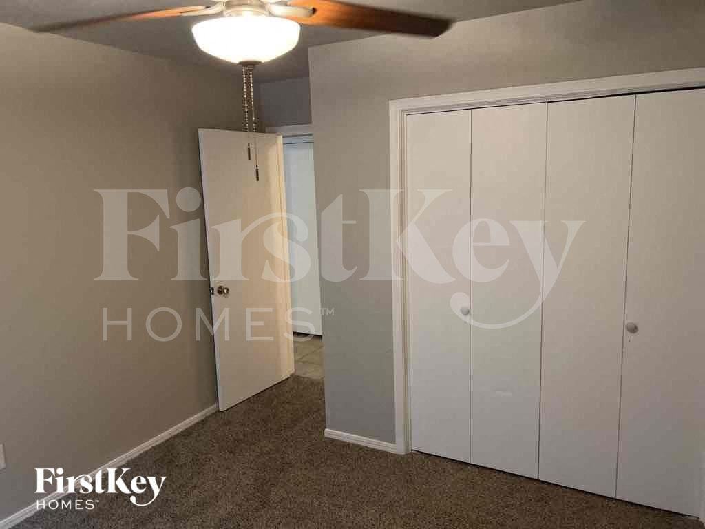 14312 Smithurst Rd - Photo 6 of 11