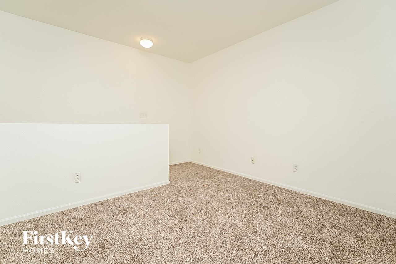 4545 Andes St - Photo 7 of 15