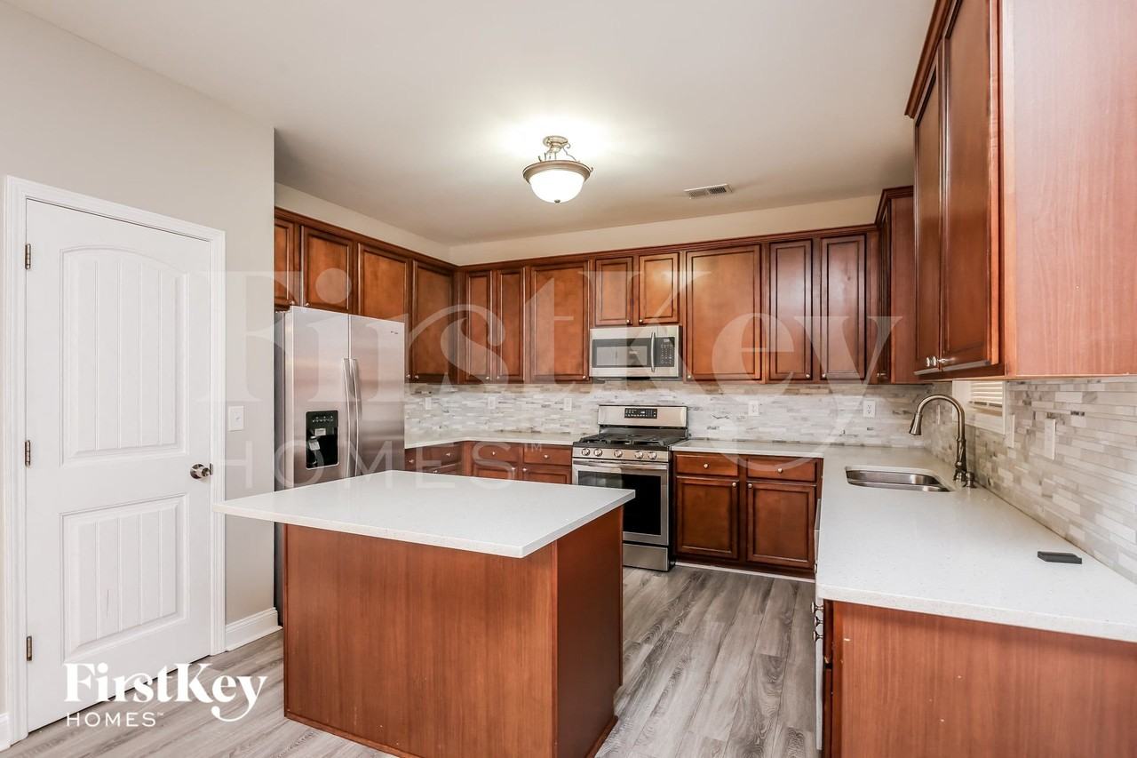155 Pebblefield Trce - Photo 5 of 15
