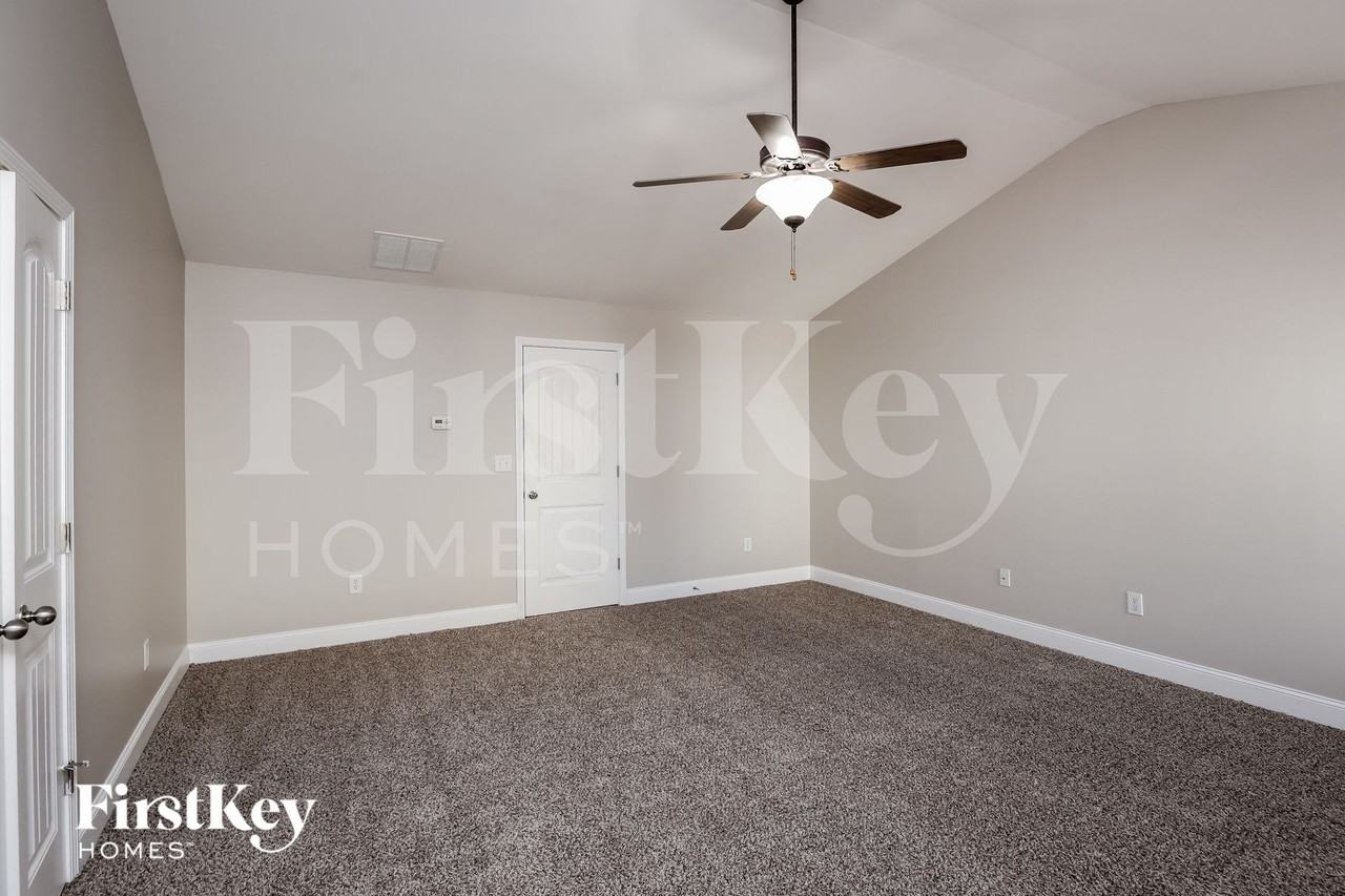 155 Pebblefield Trce - Photo 6 of 15