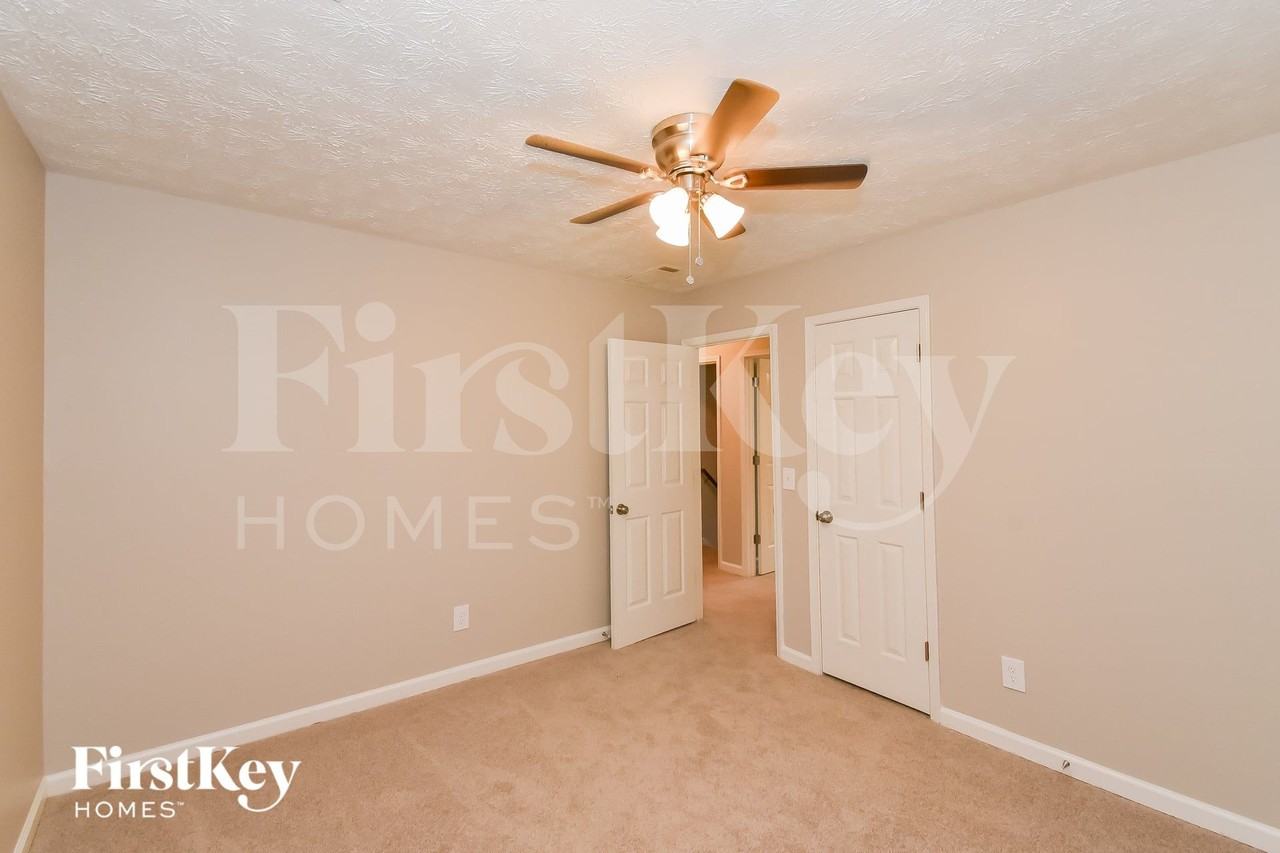 3141 N Woods Trl - Photo 6 of 15