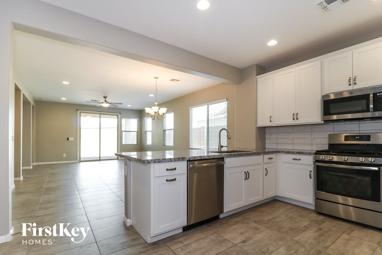 830 S 200th Ln - Photo 6 of 15