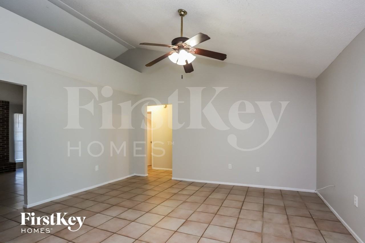 5805 Bambi Dr - Photo 2 of 16