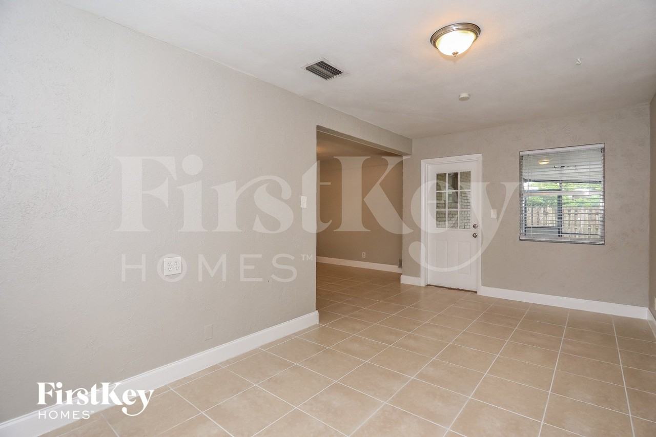 360 Nwct - Photo 7 of 16
