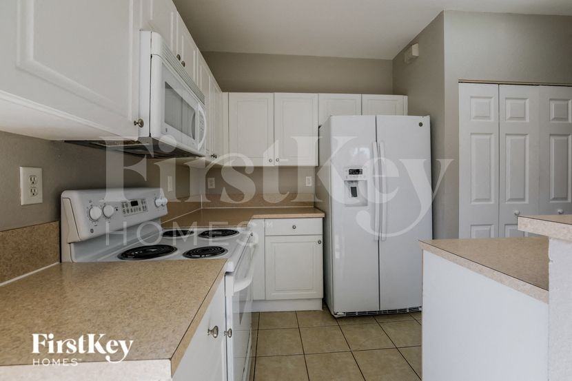 3370 Nedrive #103-29 - Photo 5 of 17