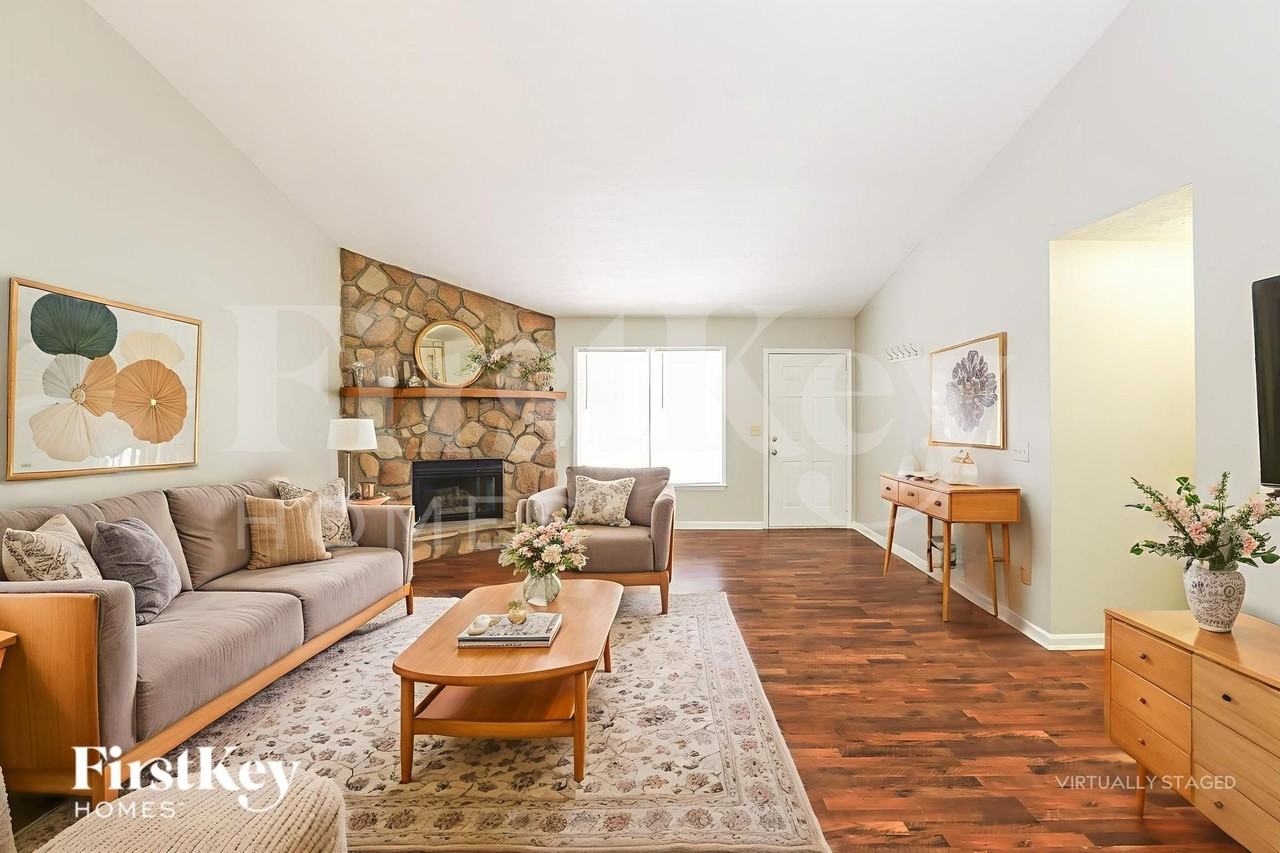 3352 Gus Robinson Rd - Photo 4 of 19