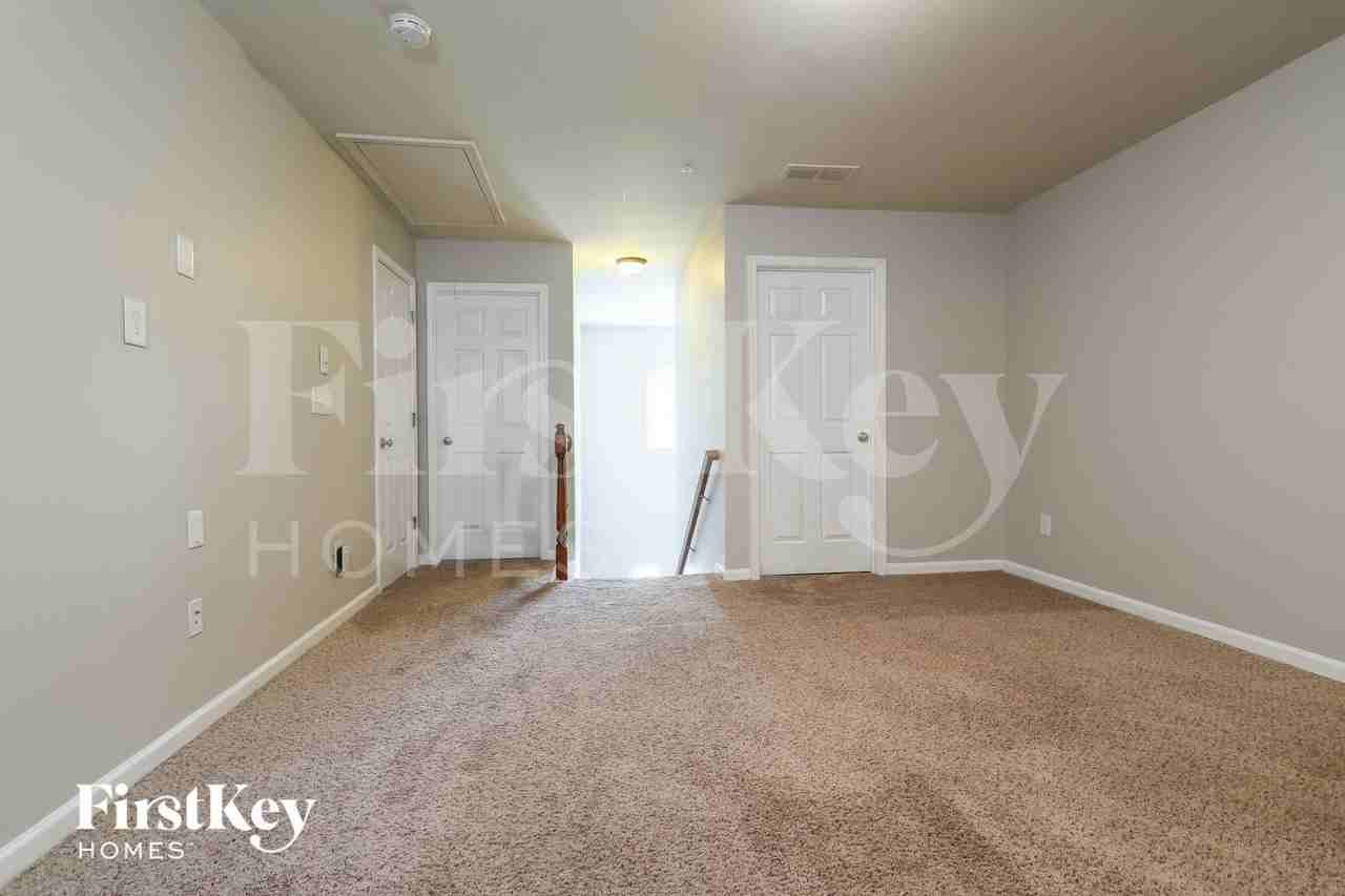 3310 Castleberry Village Cir - Photo 6 of 15