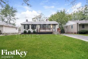 featured image of 15450 Elm St