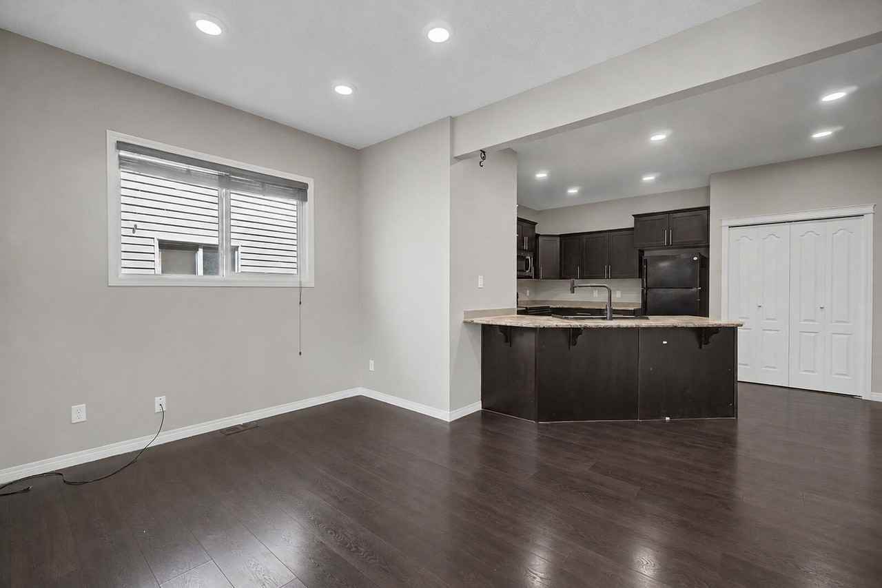 315 Watt Blvd Sw - Photo 3 of 18