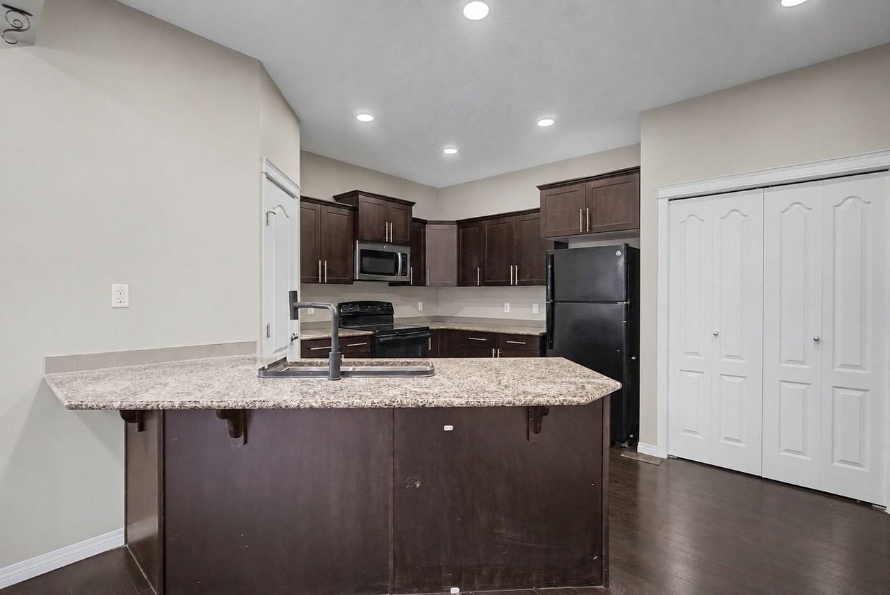 315 Watt Blvd Sw - Photo 4 of 18