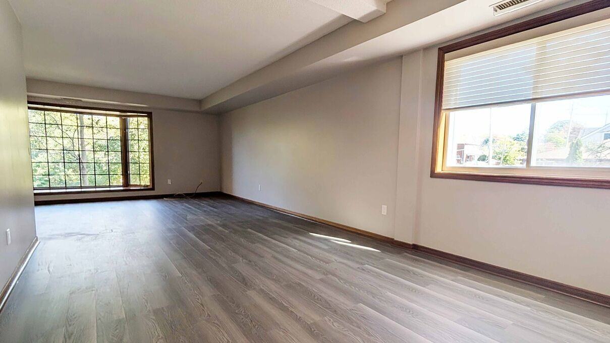 4 - 4 Albert St - Photo 3 of 12