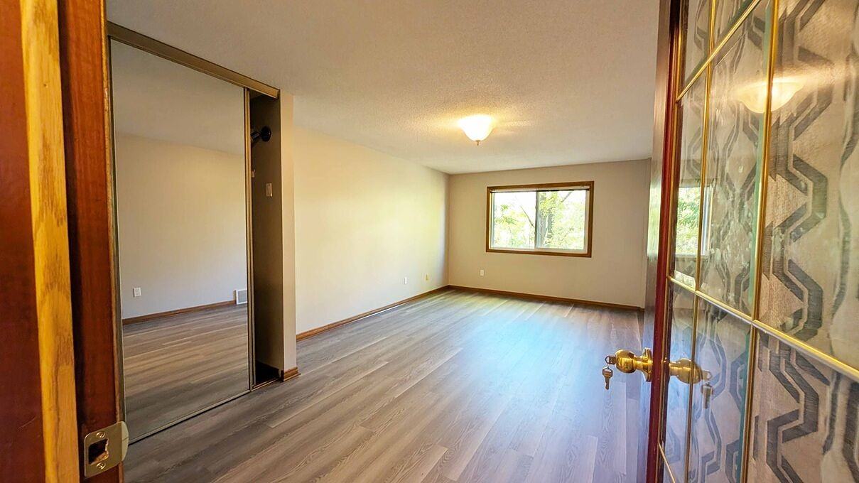 4 - 4 Albert St - Photo 6 of 12