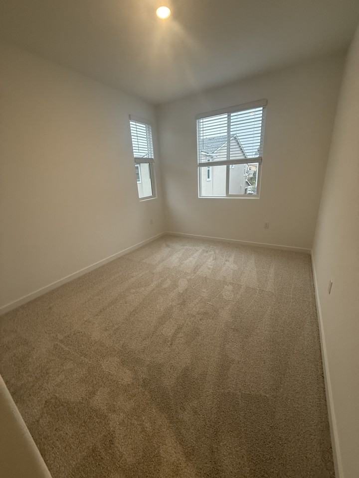 2305 Holcolm Pl #NA - Photo 7 of 19