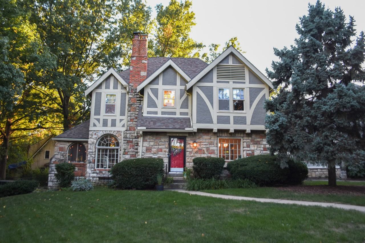 1 W Dartmouth Rd #NA - Photo 2 of 36
