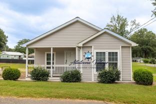 4915 Cedar St Se - Photo 1 of 1