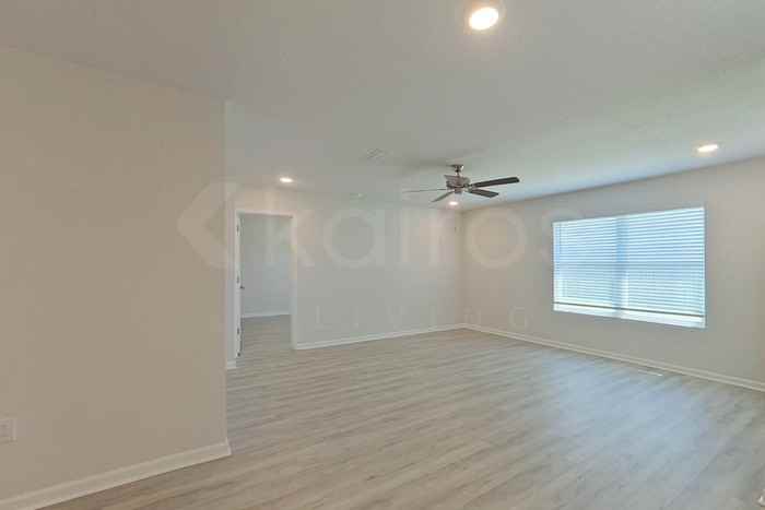 220 Monarch Ln - Photo 2 of 23