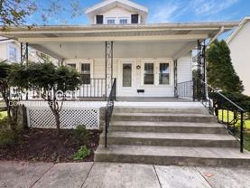 412 Laurel Ave - Photo 1 of 1