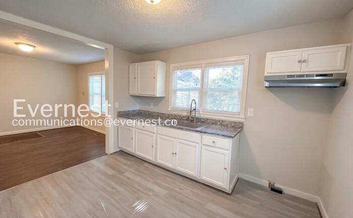7813 4th Ave N - Photo 5 of 20