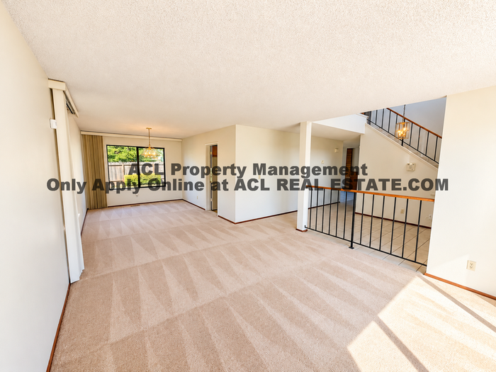 27128 Columbia Way - Photo 4 of 20