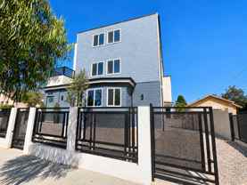 1603 W 36th St #207 - Photo 1 of 1