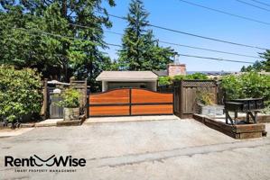 featured image of 14826 Skyline Blvd