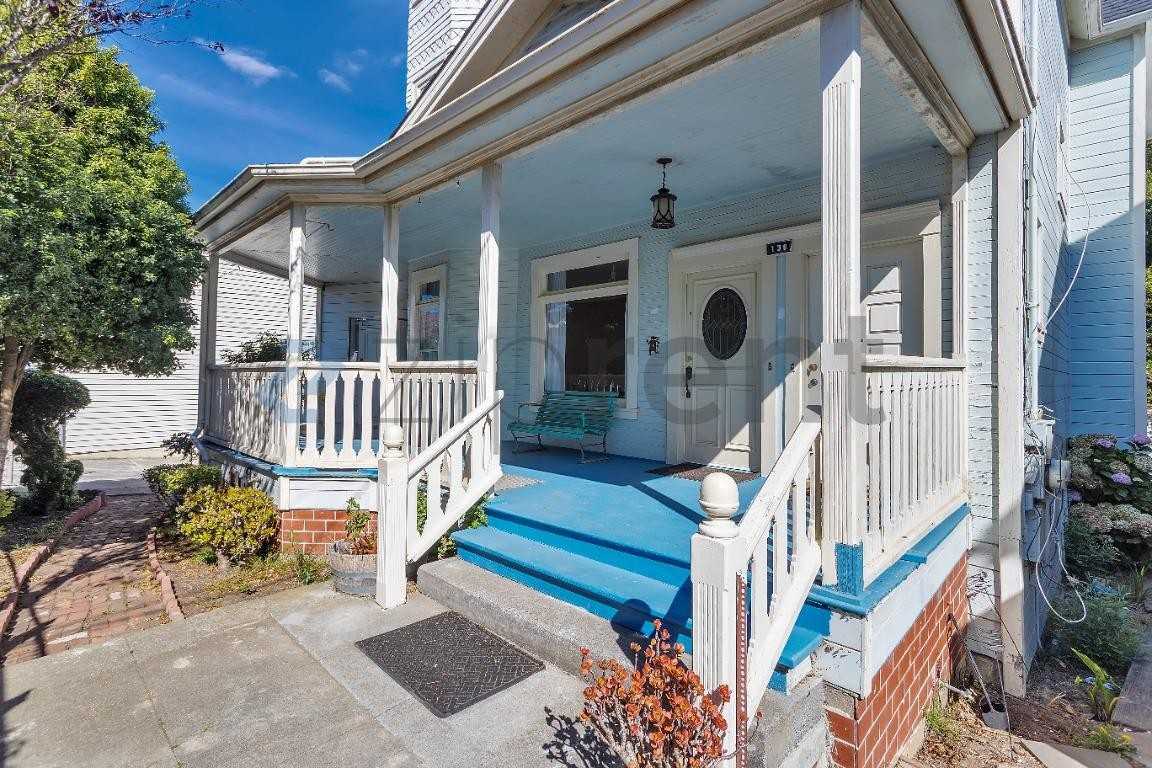 138 Wilson St #1 - Photo 4 of 29