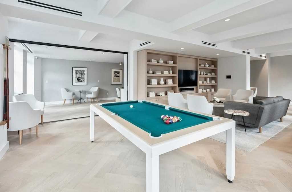 63 Wall St #1015 - Photo 5 of 5