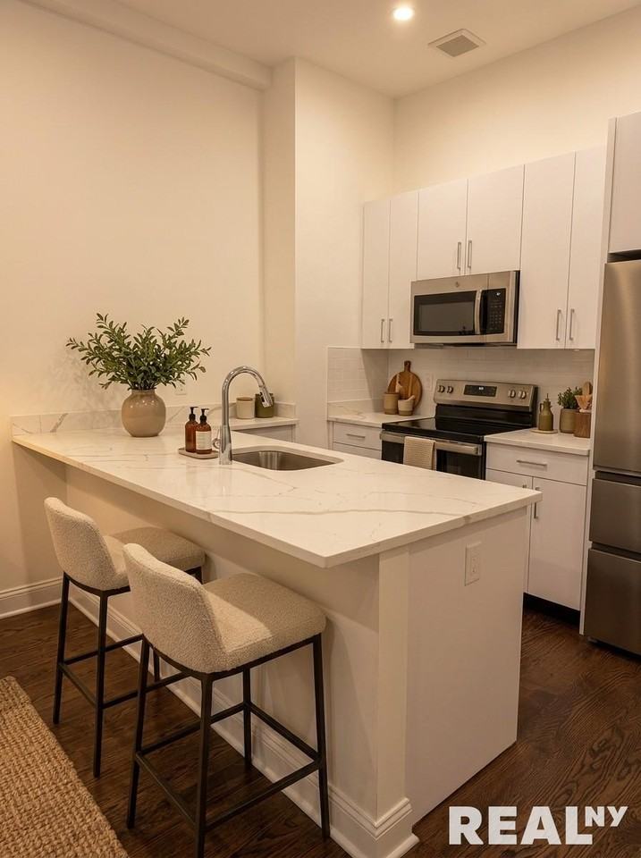 W 68th St #1A - Photo 2 of 3
