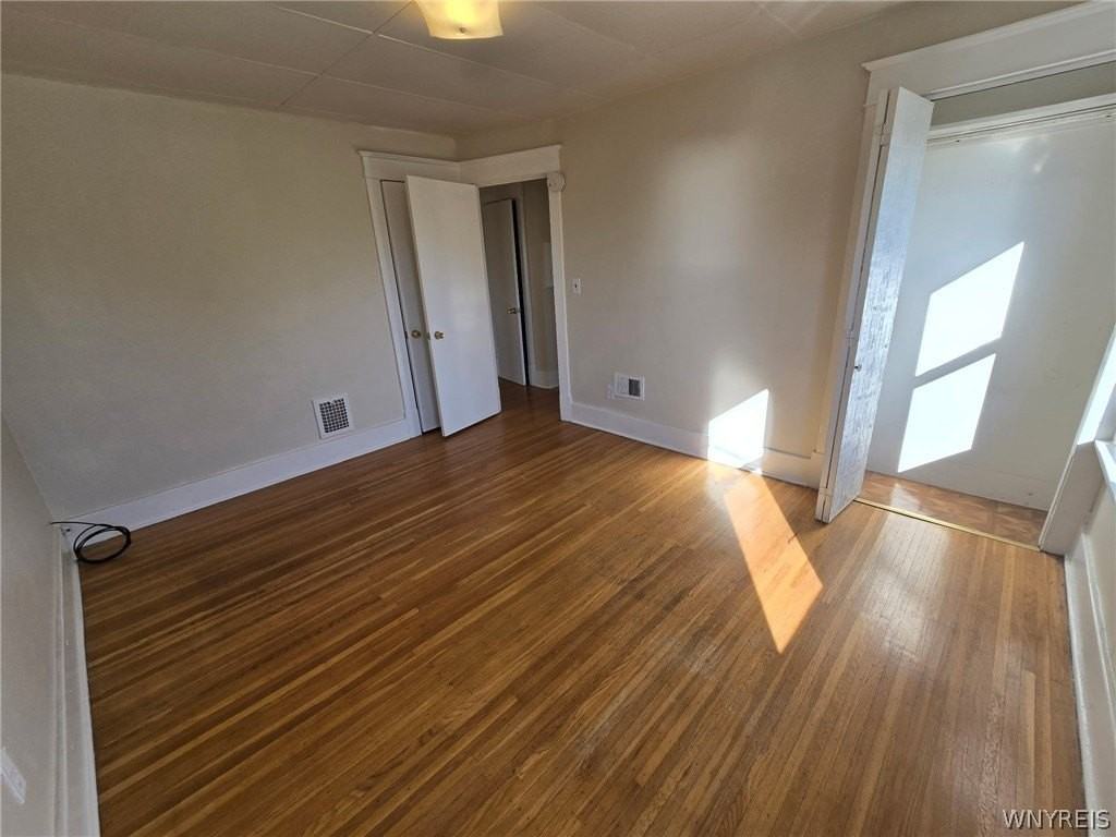 217 Hartwell Rd - Photo 7 of 19