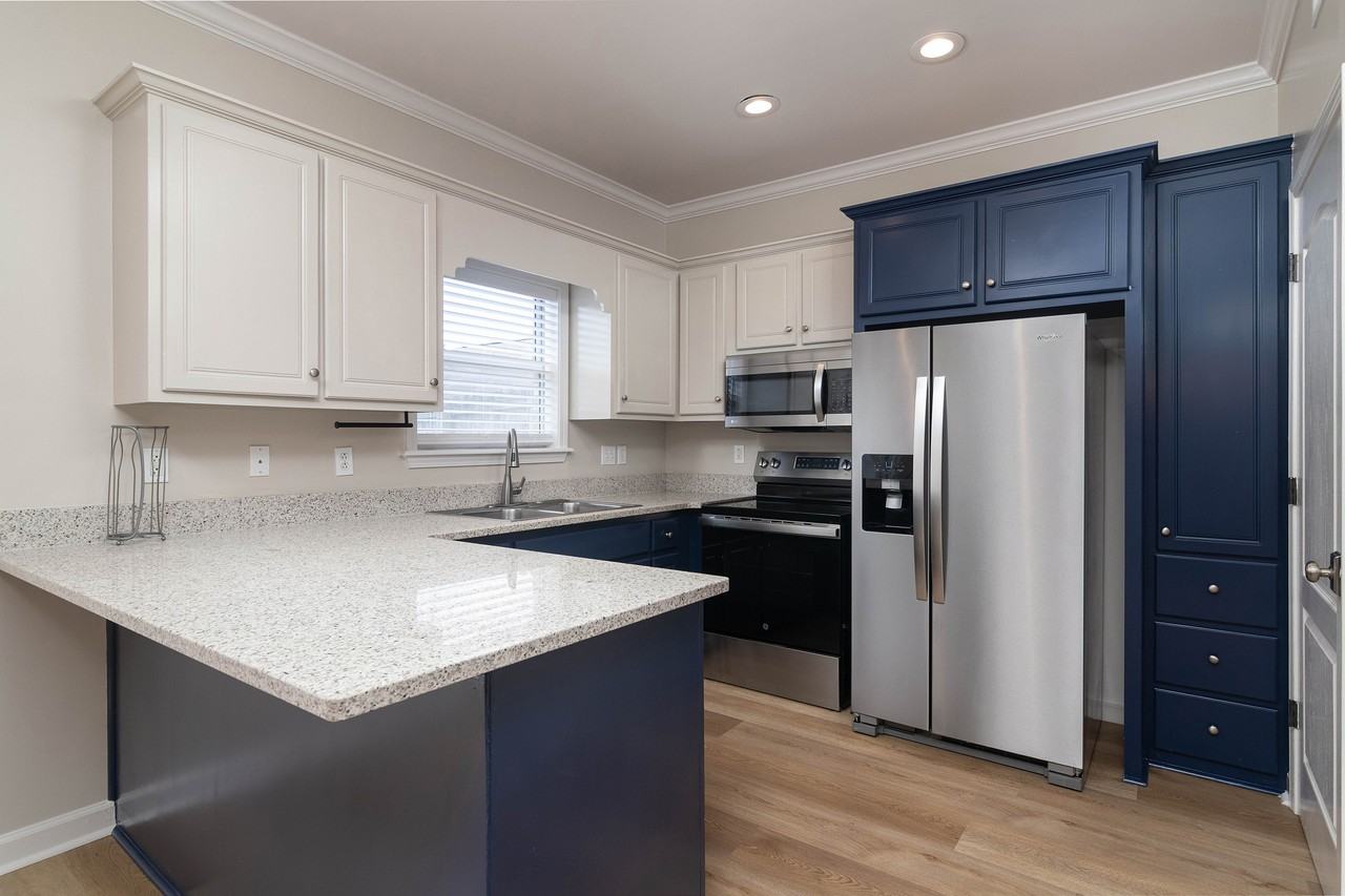 2602 Harris DriveUnit #3 - Photo 7 of 17