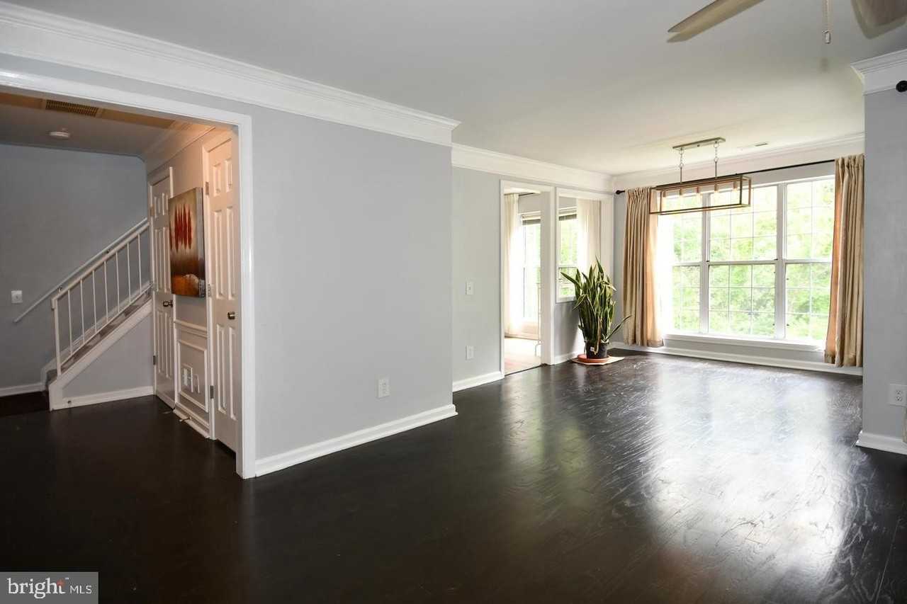 46893 Eaton Ter - Photo 7 of 35