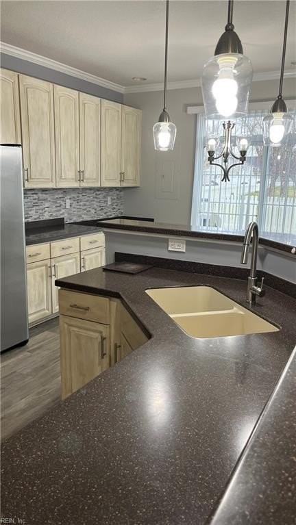 3005 Silver Charm Cir - Photo 5 of 24