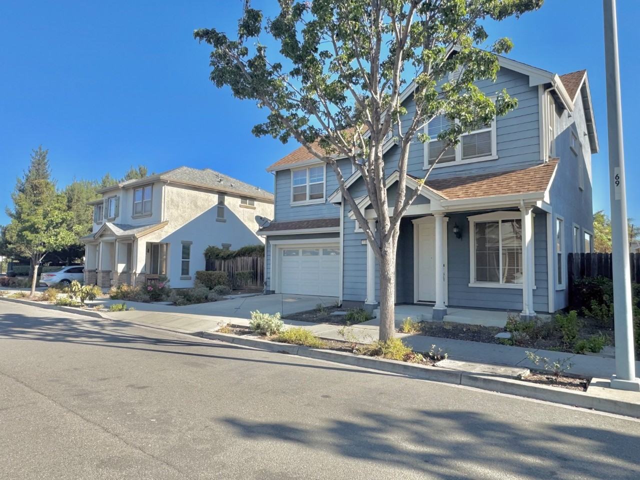 9408 Clemente Dr - Photo 4 of 20