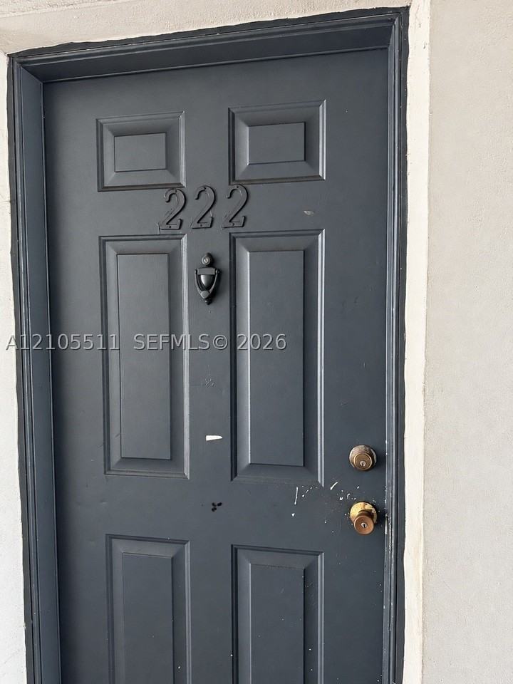 941 Ne 169th St #222 - Photo 5 of 7