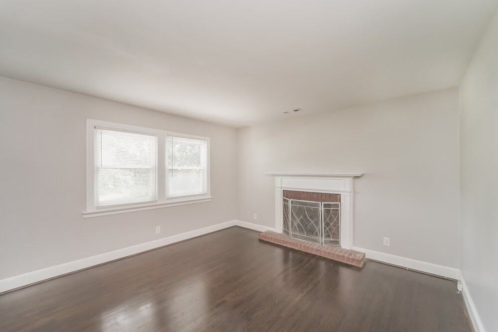 10915 Brief Rd - Photo 4 of 16