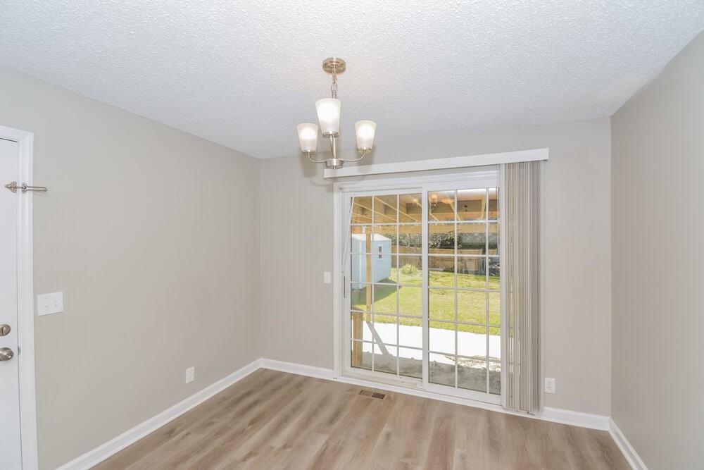 451 Belinda Pkwy - Photo 5 of 16