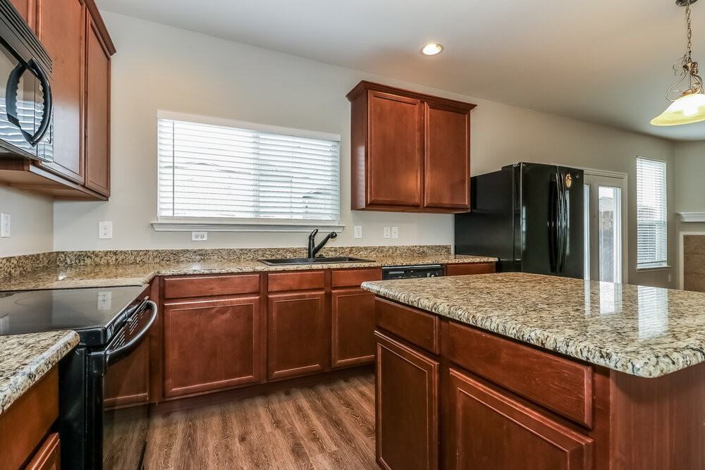 8636 Star Thistle Dr - Photo 6 of 15
