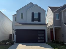 featured image of 3215 Ash Park Dr