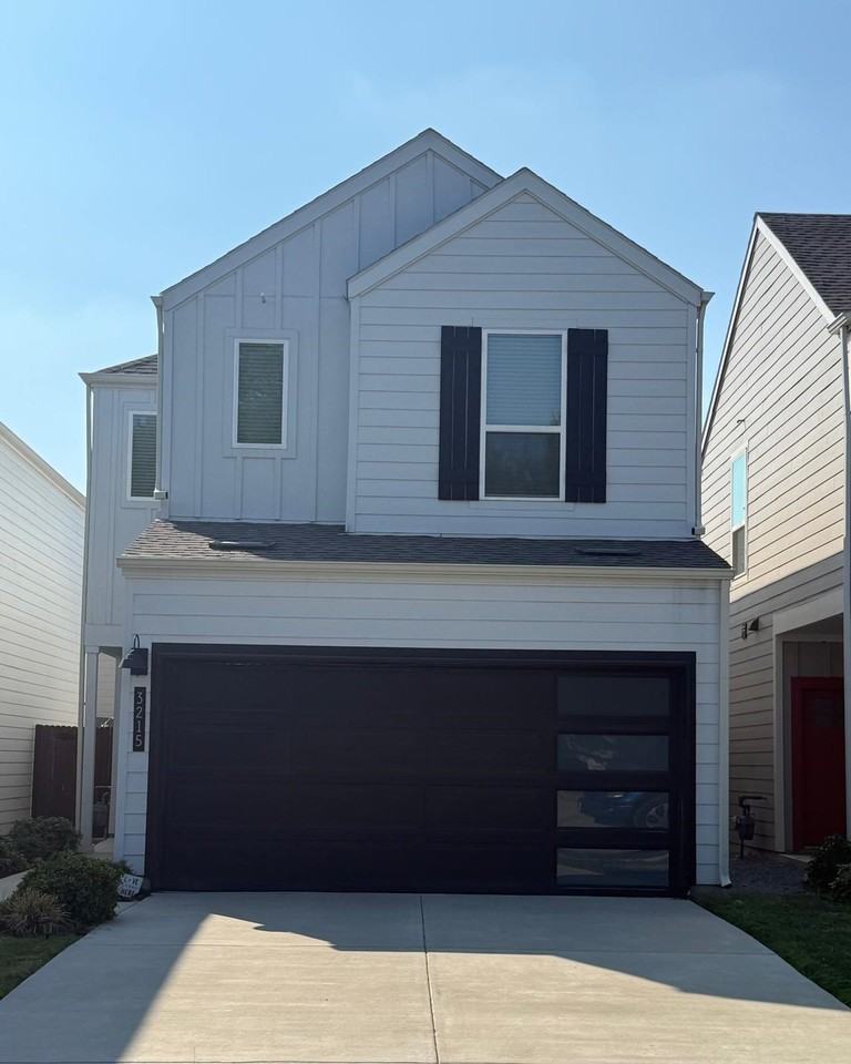 3215 Ash Park Dr - Photo 2 of 28