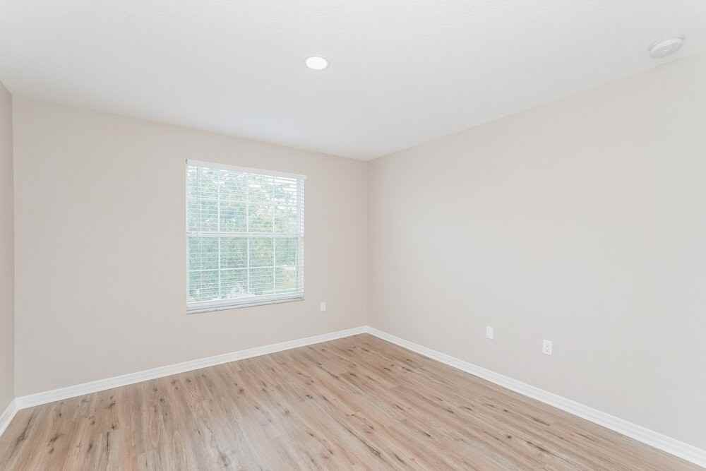 7545 Turtle View Dr - Photo 4 of 17