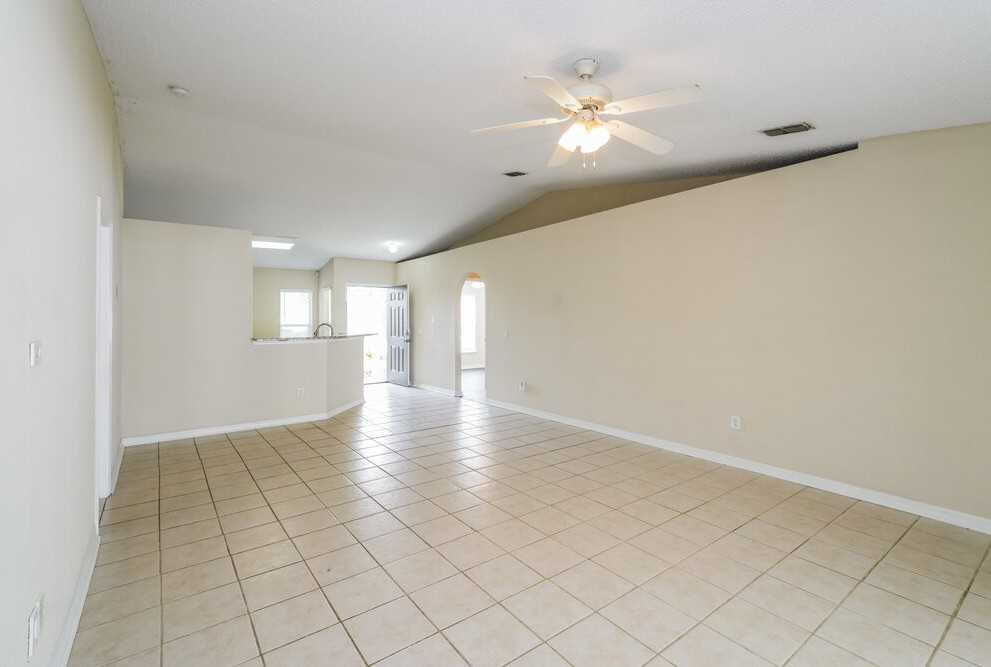 4606 Horseshoe Pick Ln - Photo 3 of 16