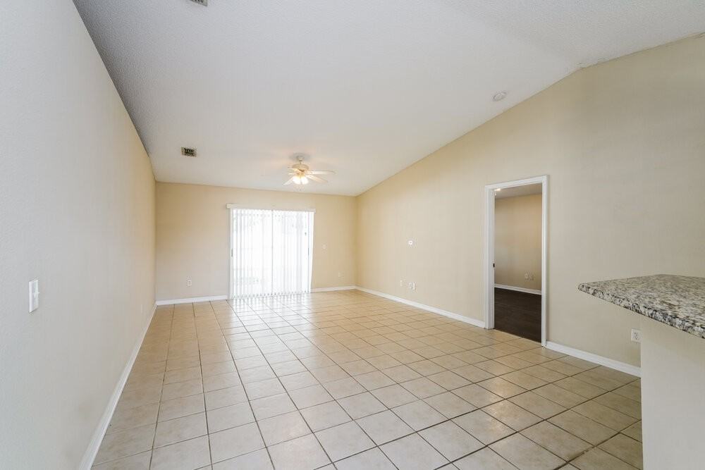 4606 Horseshoe Pick Ln - Photo 4 of 16
