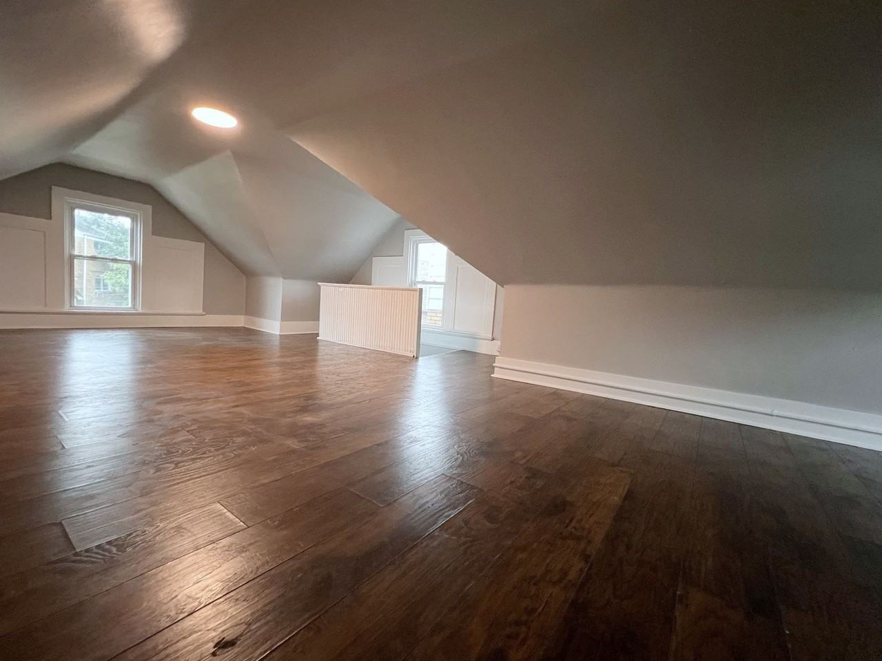 530 Russellwood Ave - Photo 6 of 21