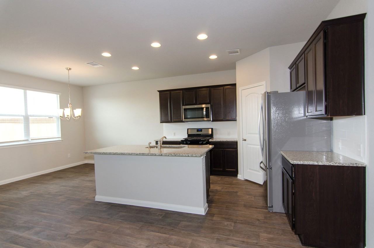 262 Fall Aster Dr - Photo 5 of 33