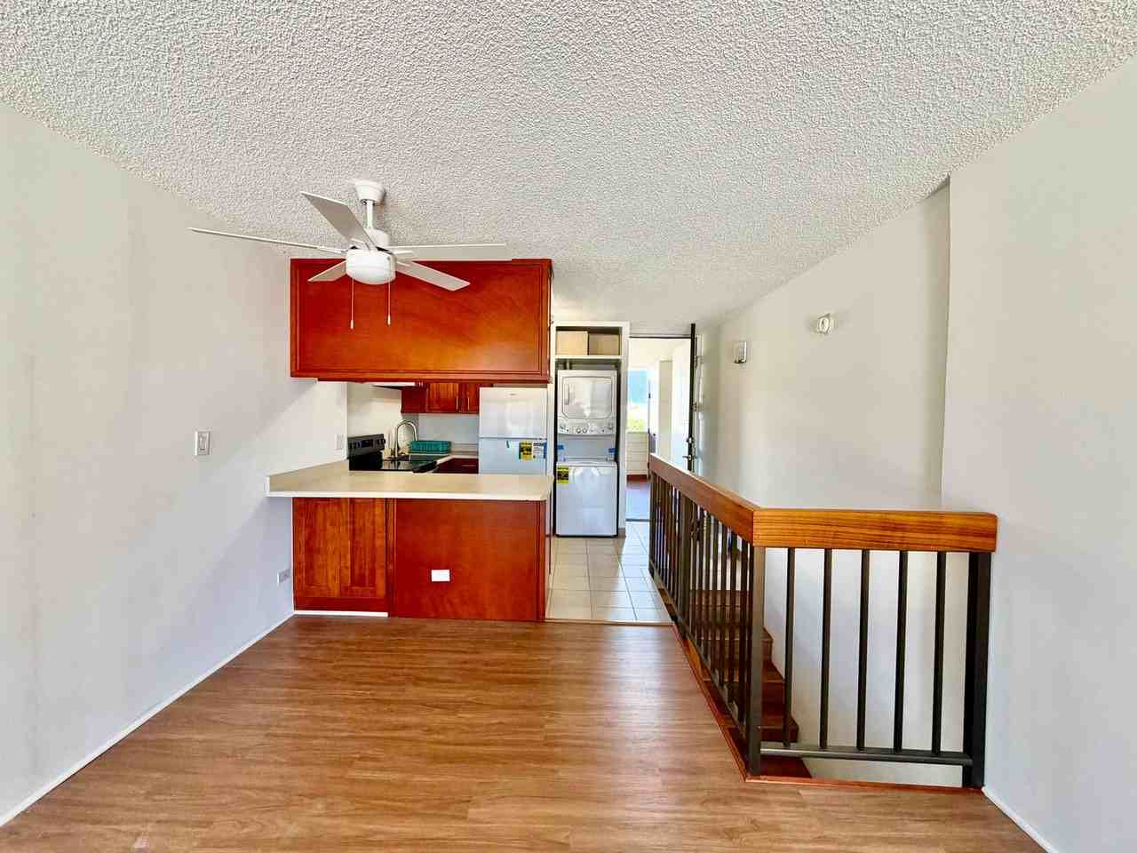 739 Hausten St #506