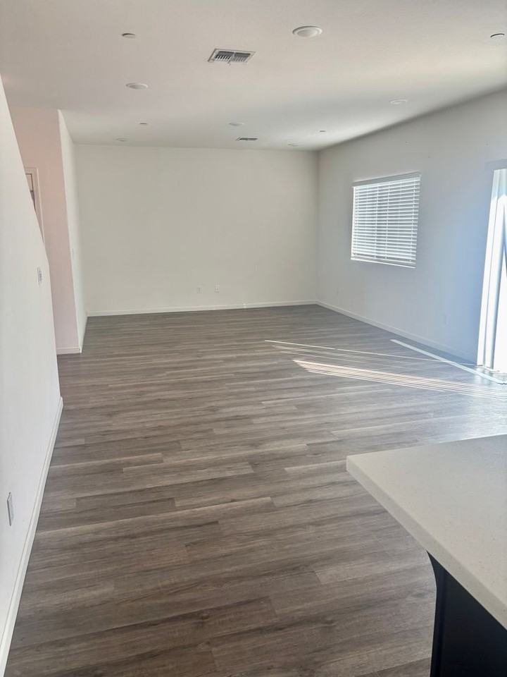 5089 Cloud Burst Way - Photo 6 of 8