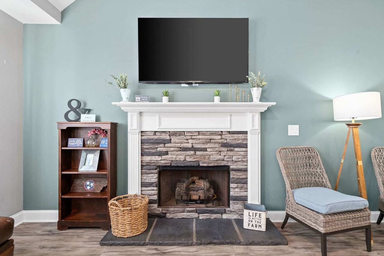 2940 Lancelot Ln #1523804P - Photo 7 of 38