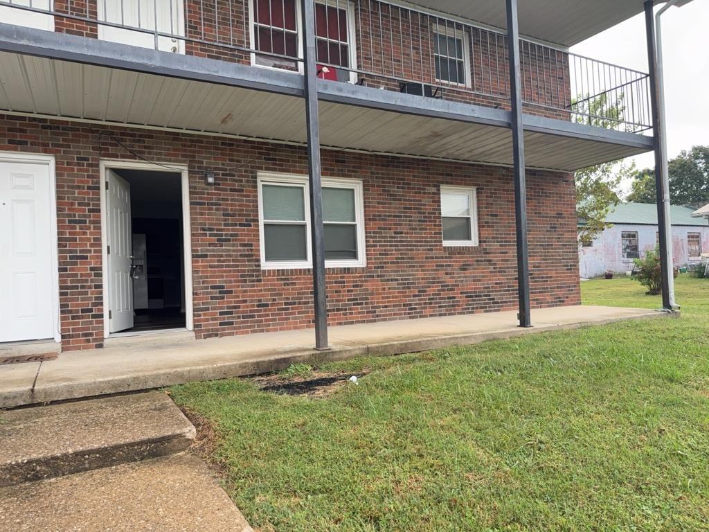 515 S Breckinridge St - Photo 2 of 12