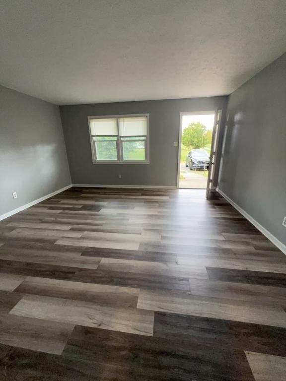 515 S Breckinridge St - Photo 6 of 12